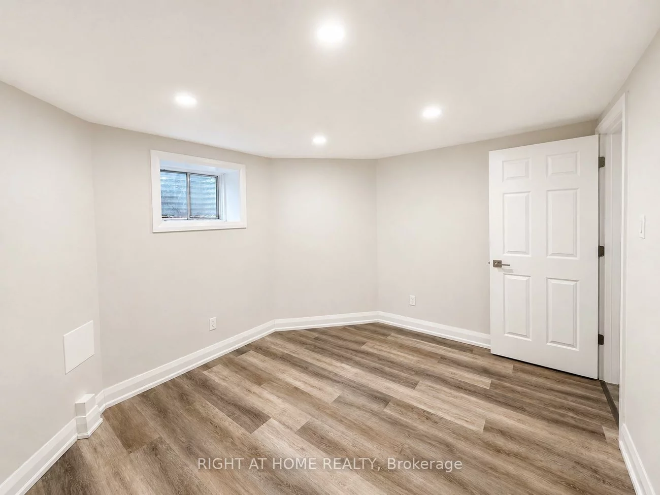 78, Julia, Thornhill, Markham