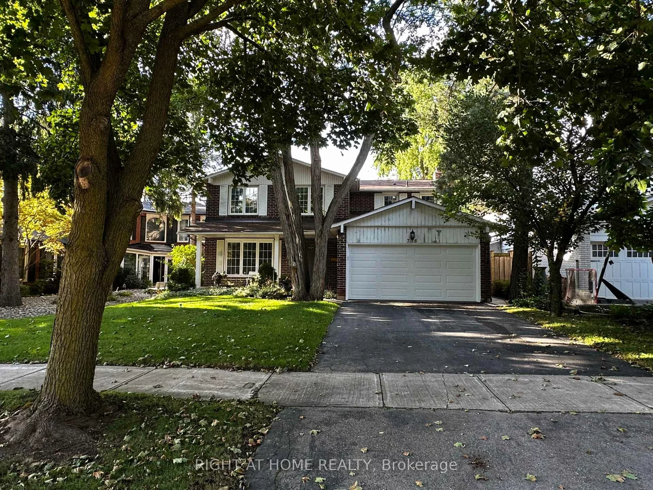 78, Julia, Thornhill, Markham