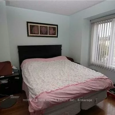 76, Pond, Commerce Valley, Markham