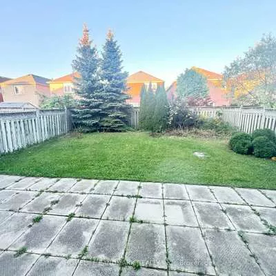55, Fonda, Middlefield, Markham