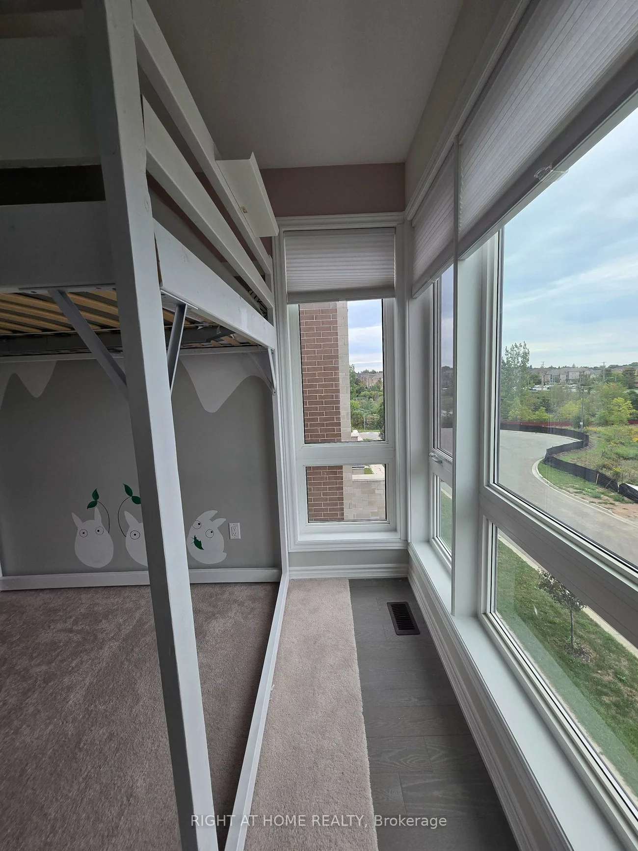 14, Concetta Conte, Victoria Square, Markham