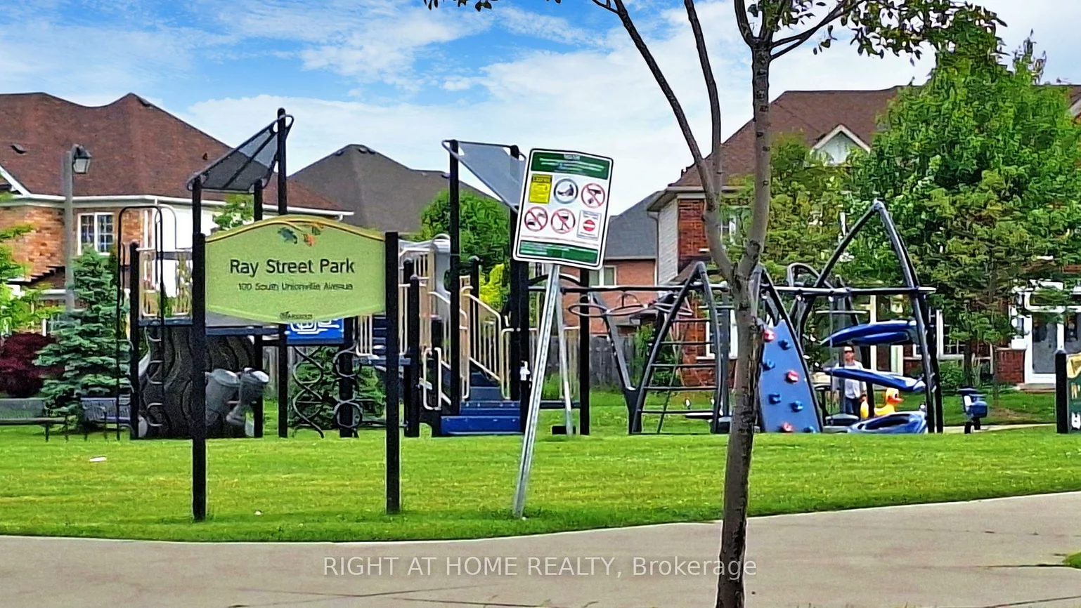 1, Ray, Village Green-South Unionville, Markham