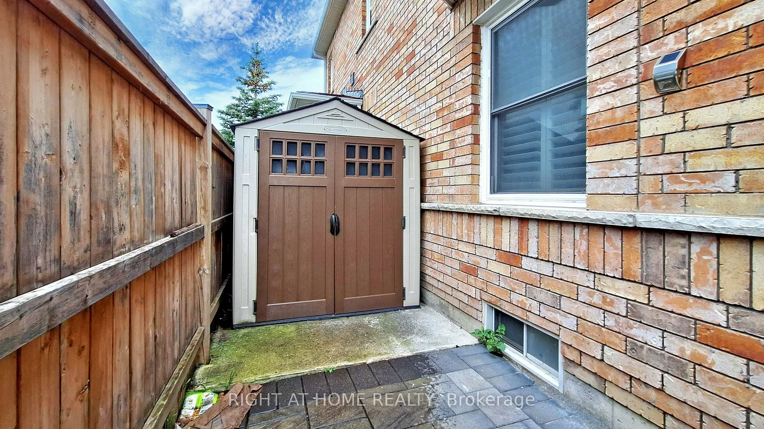 1, Ray, Village Green-South Unionville, Markham