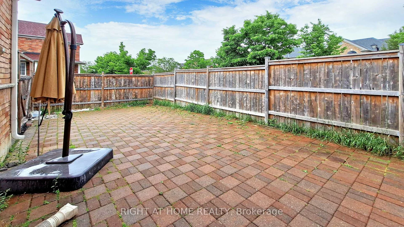 1, Ray, Village Green-South Unionville, Markham