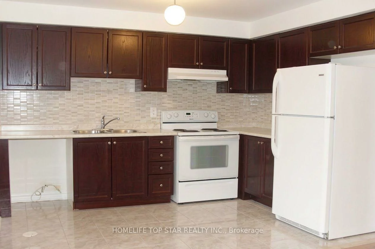 29, Woodway, Cornell, Markham