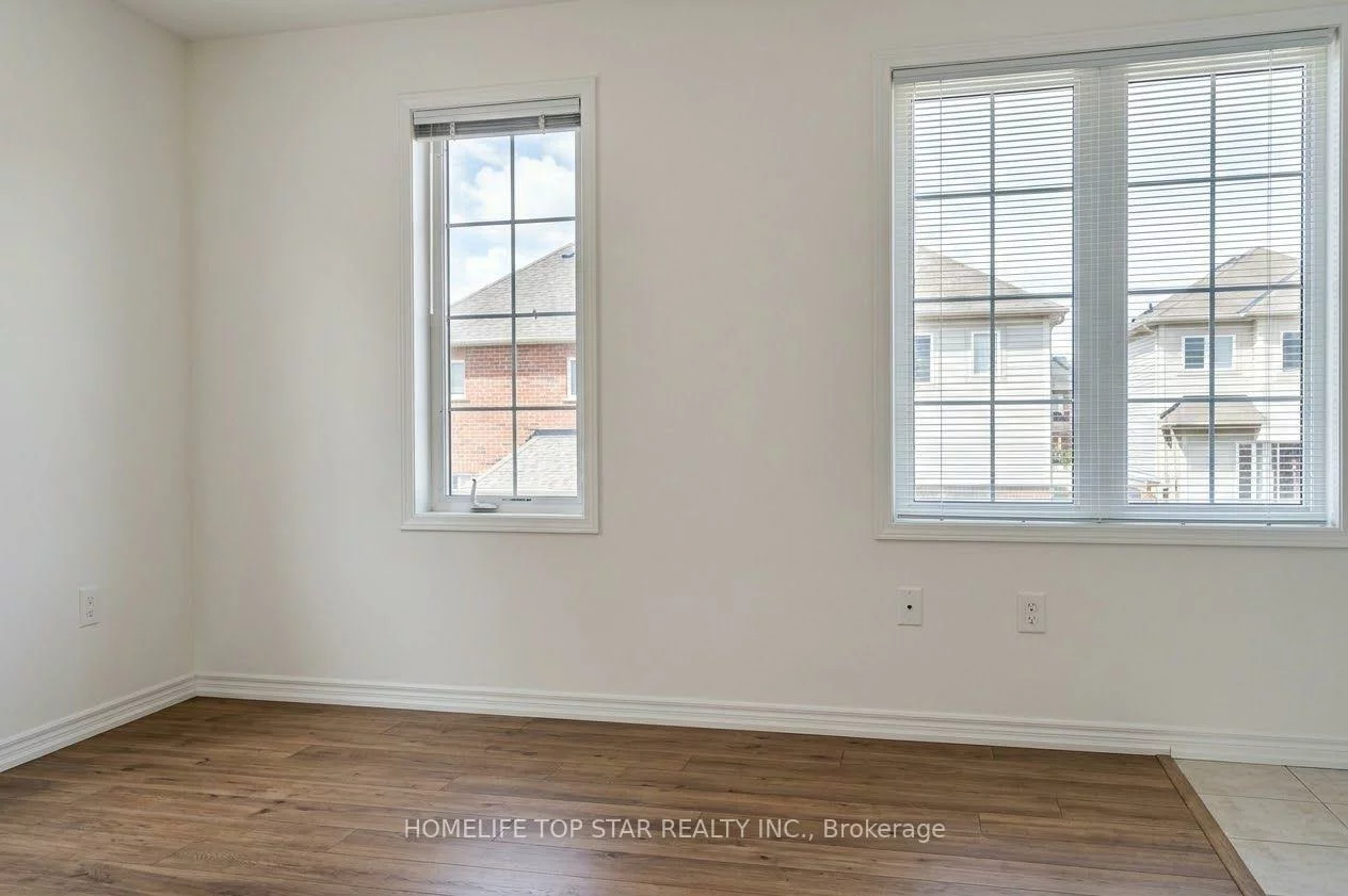29, Woodway, Cornell, Markham