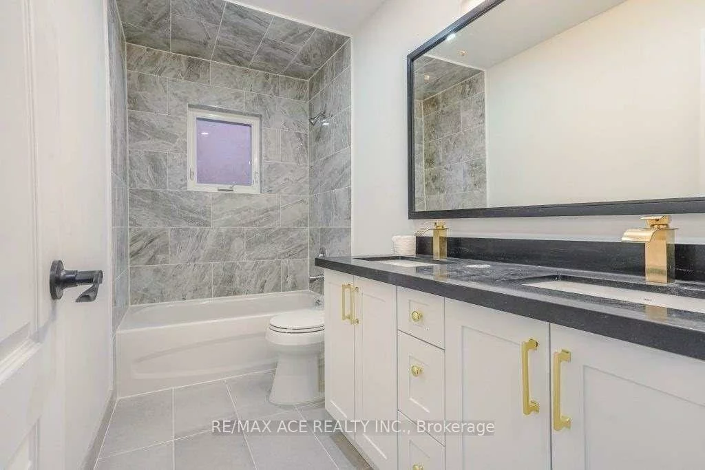 168, Roxbury, Rouge River Estates, Markham