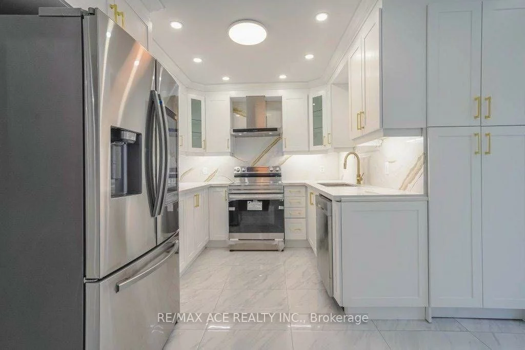 168, Roxbury, Rouge River Estates, Markham