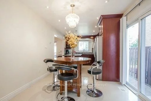 113, Upton, Milliken Mills West, Markham