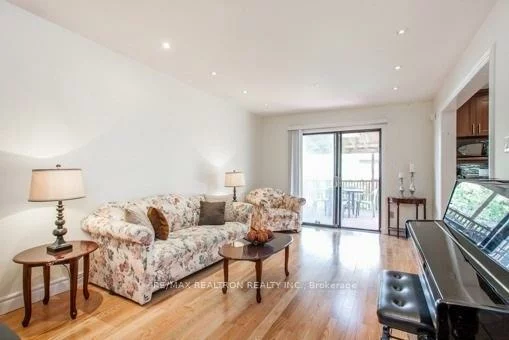 113, Upton, Milliken Mills West, Markham