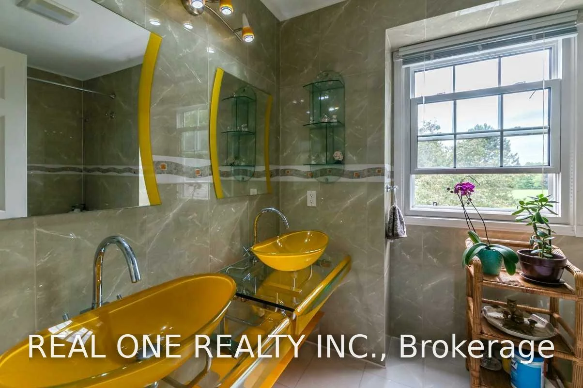 125, Briarwood, Unionville, Markham