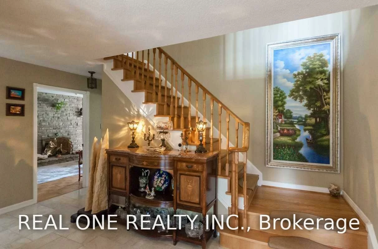 125, Briarwood, Unionville, Markham