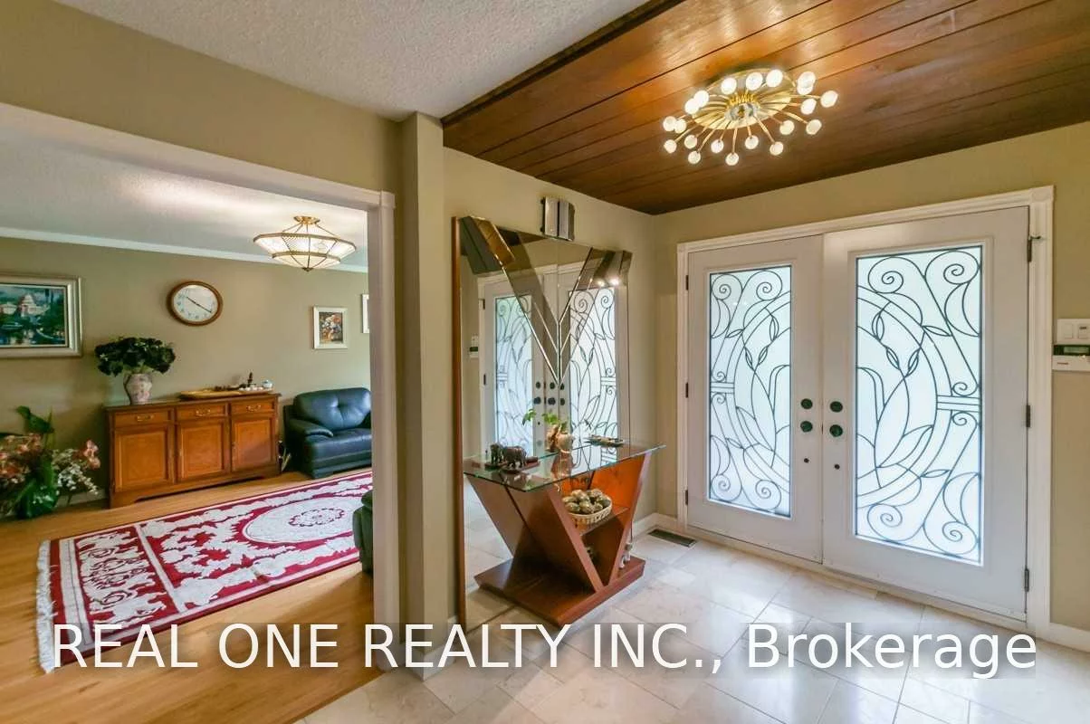 125, Briarwood, Unionville, Markham