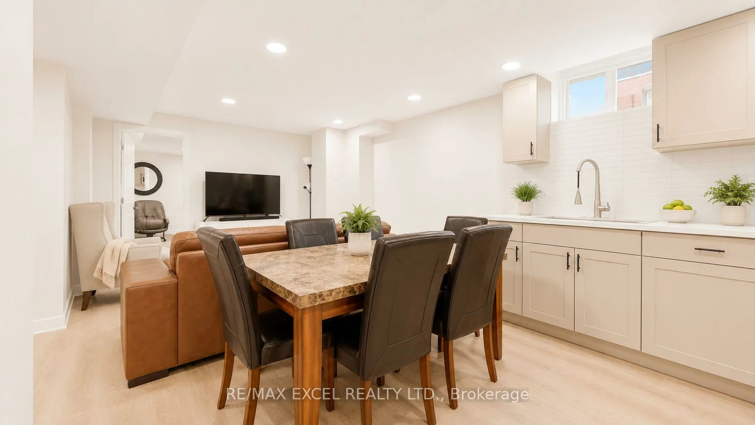 30, Lambert, Thornlea, Markham