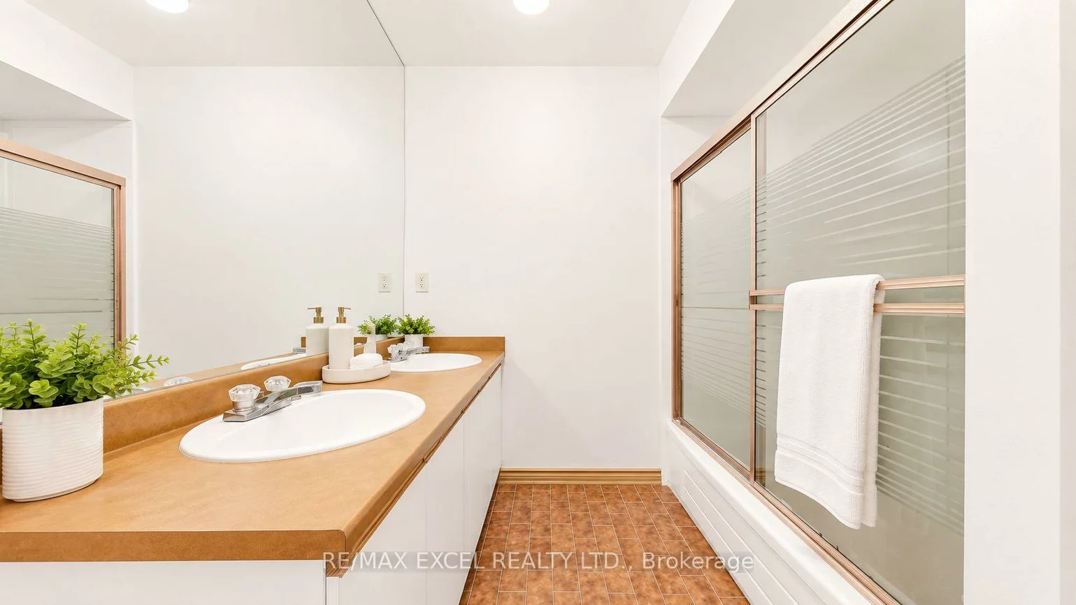 30, Lambert, Thornlea, Markham