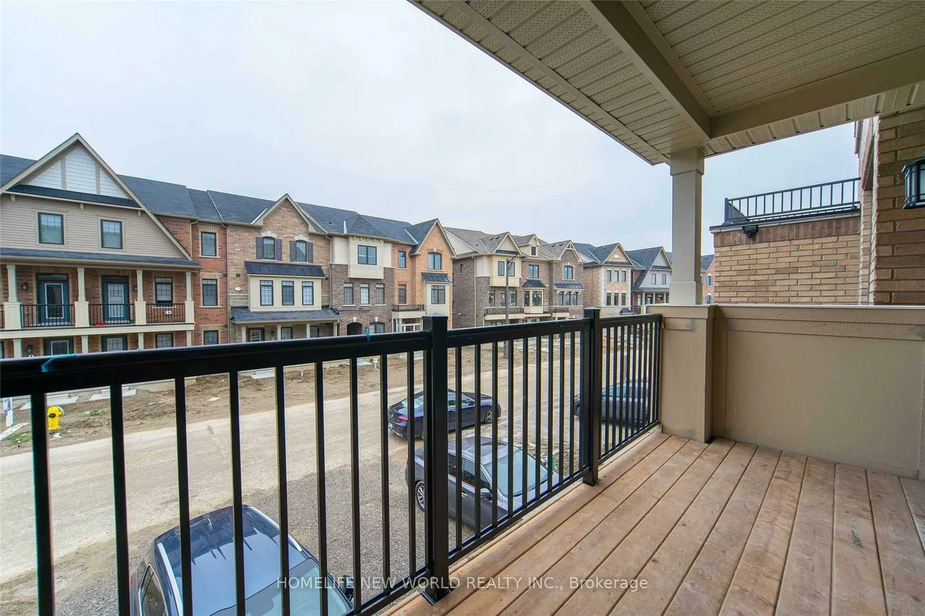 5, Delft, Victoria Square, Markham