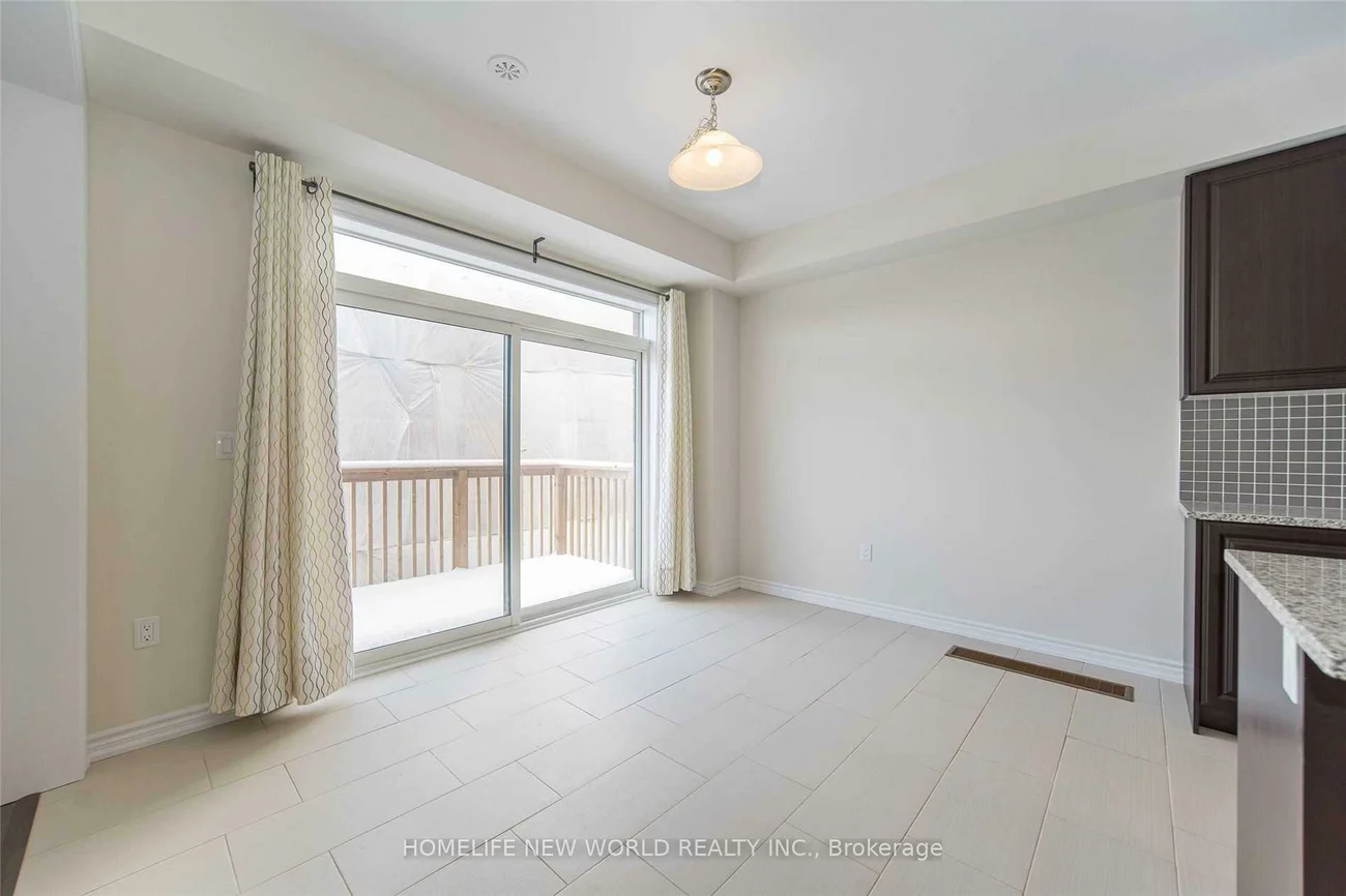 5, Delft, Victoria Square, Markham