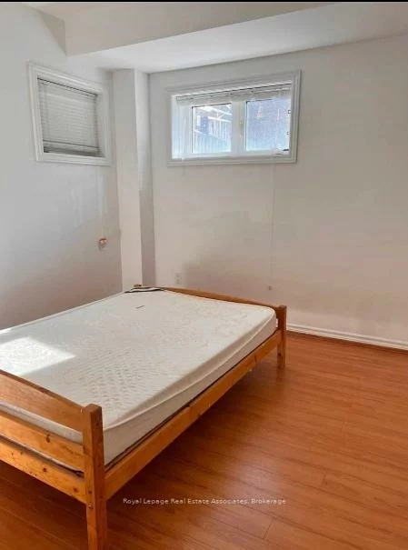 11, Zeng Cheng, Victoria Square, Markham