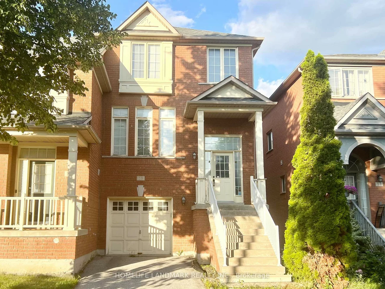 19, Fairlawn, Berczy, Markham
