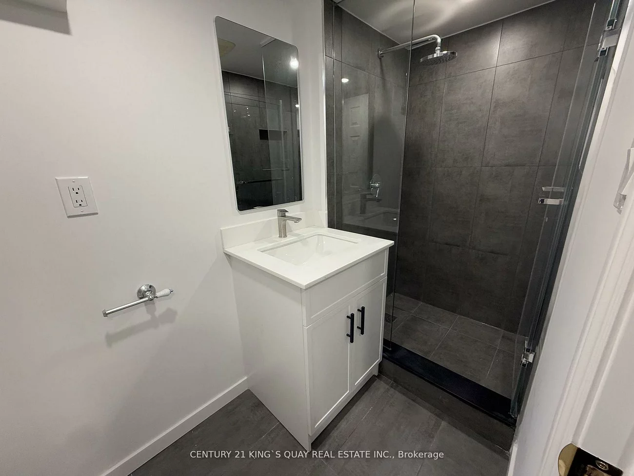 305, Castan, Village Green-South Unionville, Markham
