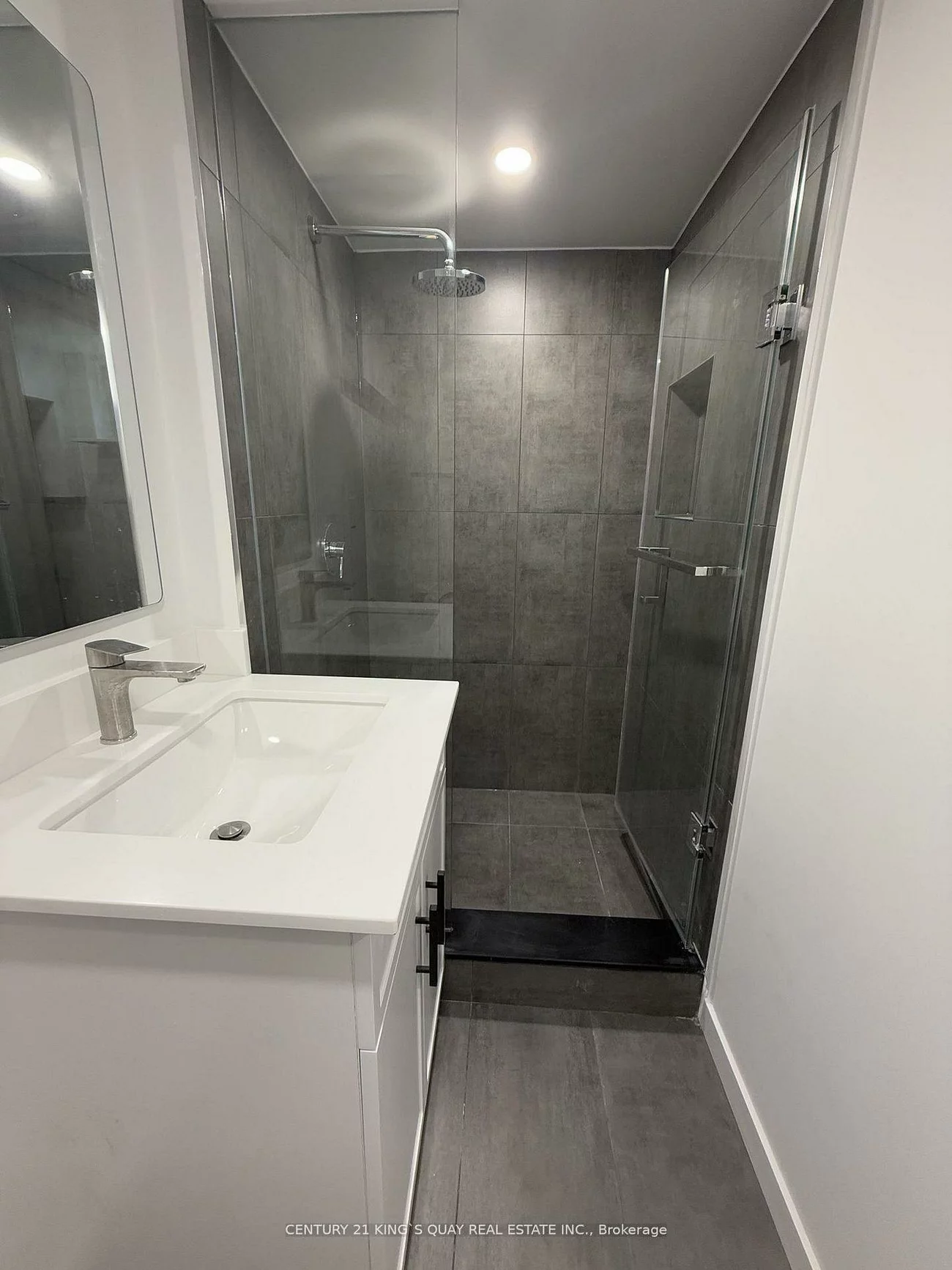 305, Castan, Village Green-South Unionville, Markham