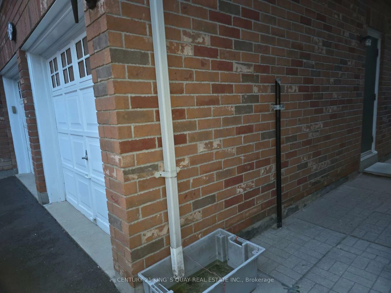 305, Castan, Village Green-South Unionville, Markham