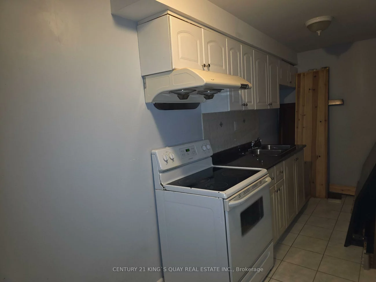 305, Castan, Village Green-South Unionville, Markham