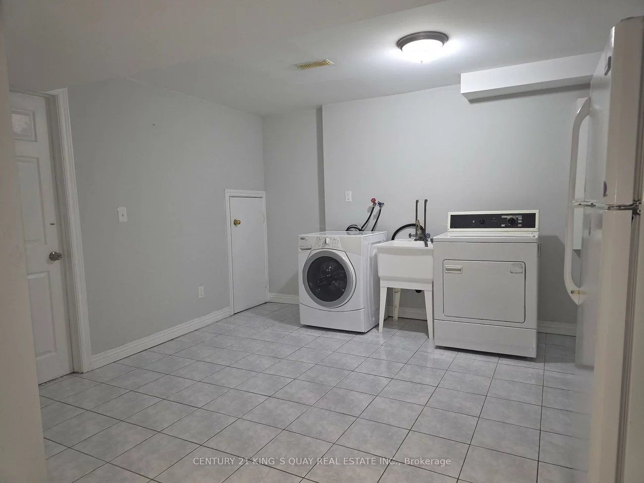 305, Castan, Village Green-South Unionville, Markham