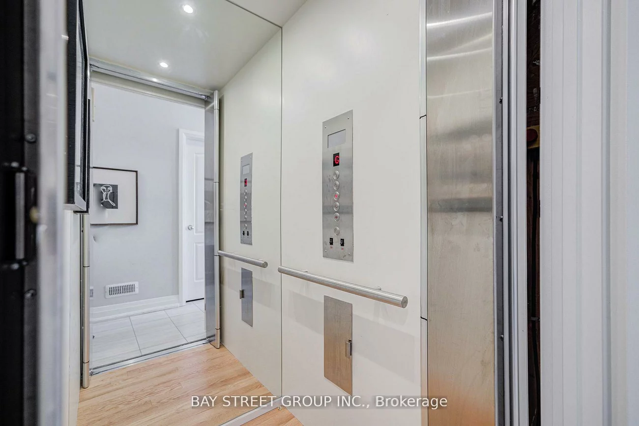 6, Teasel, Unionville, Markham
