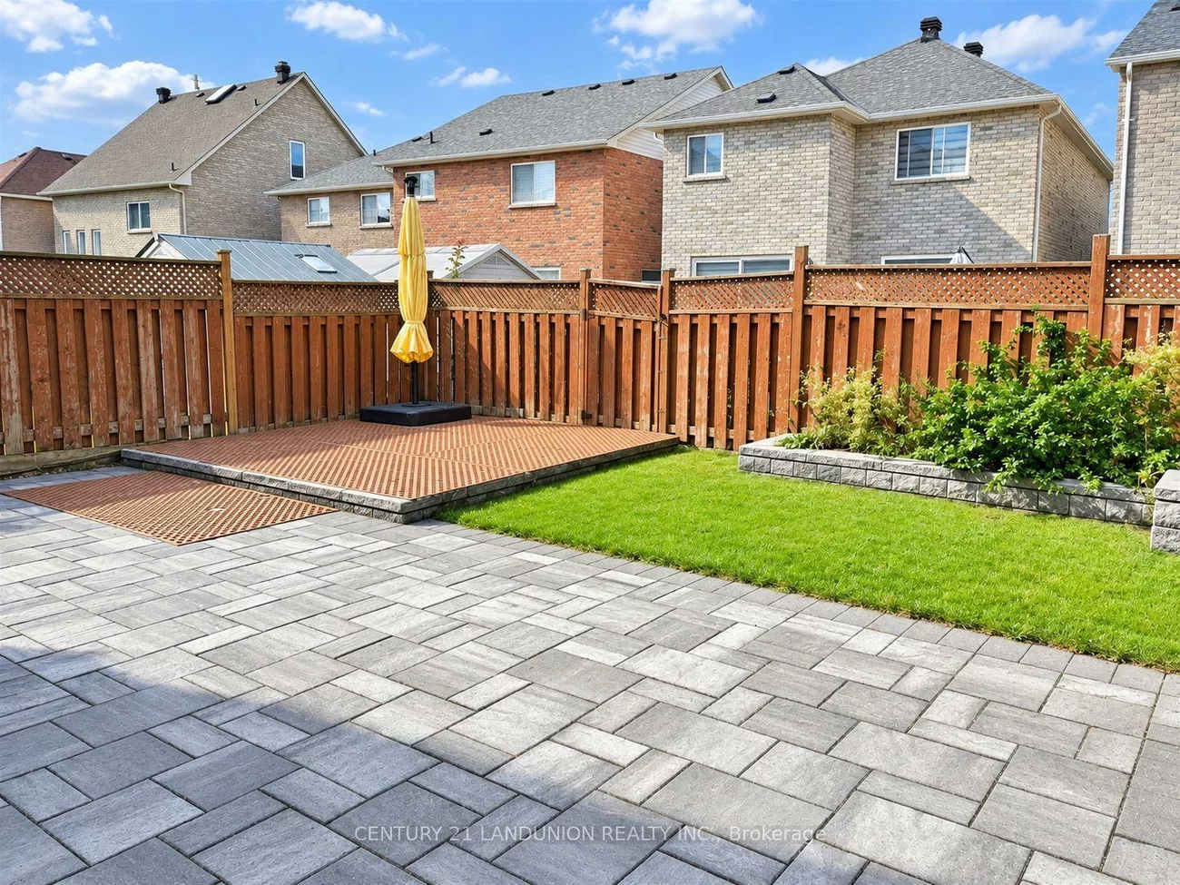 52, Kentley, Berczy, Markham