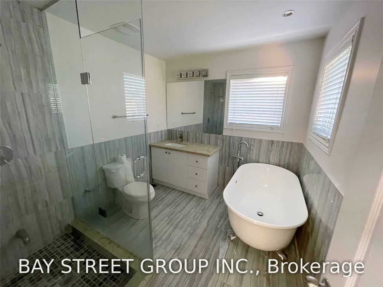 18, River Forest, Rouge Fairways, Markham