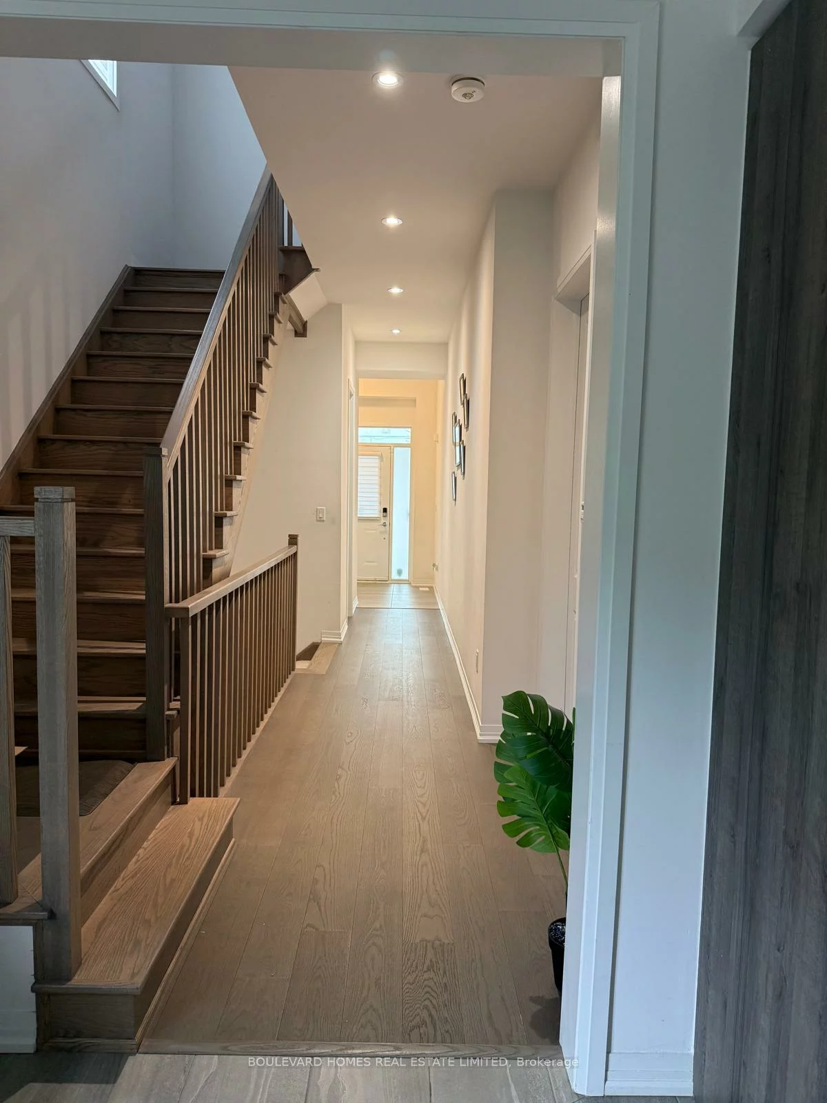38, Yans, Buttonville, Markham