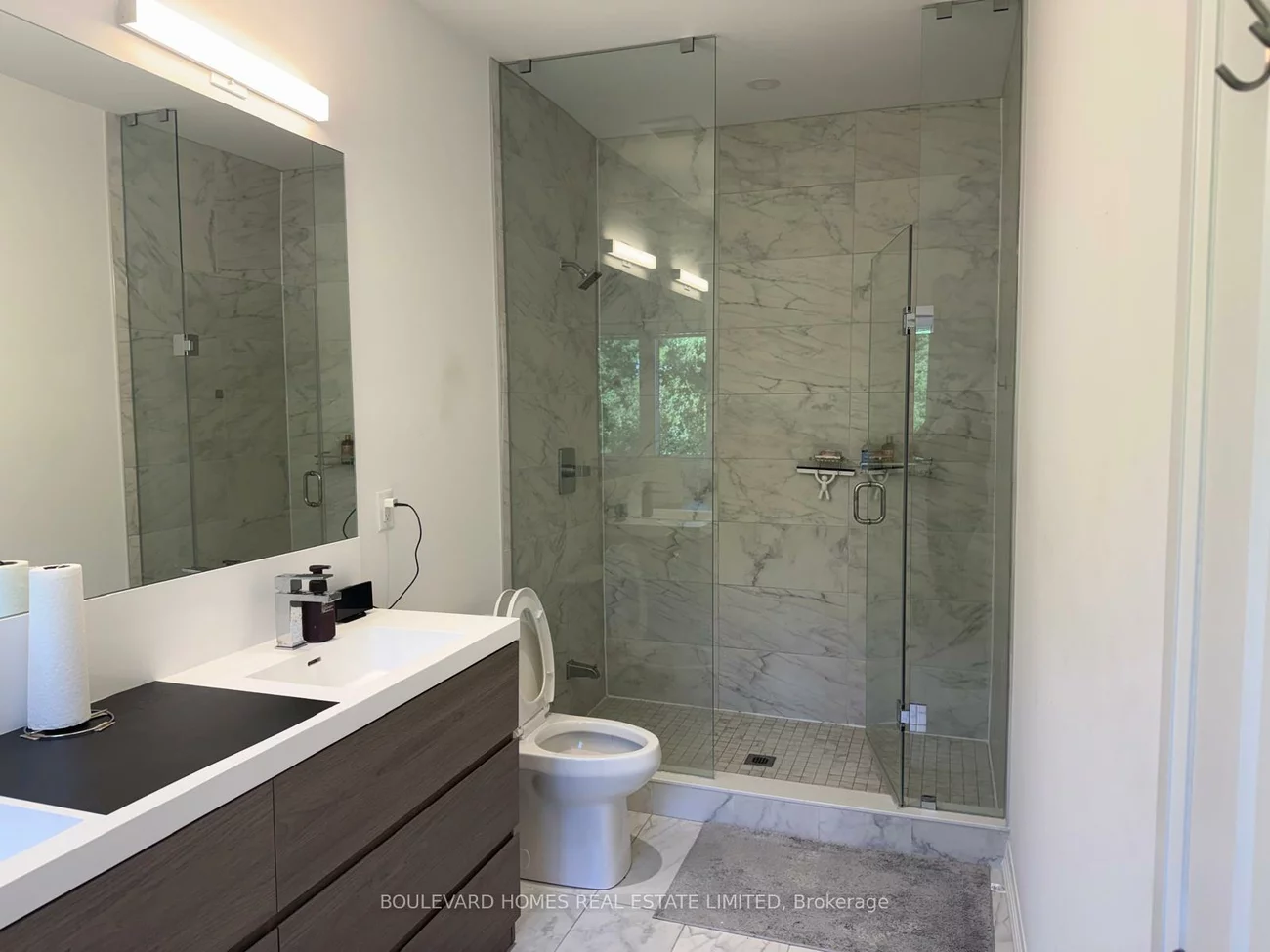 38, Yans, Buttonville, Markham