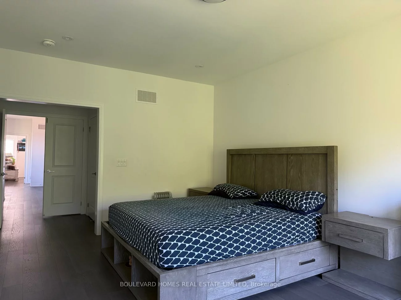 38, Yans, Buttonville, Markham