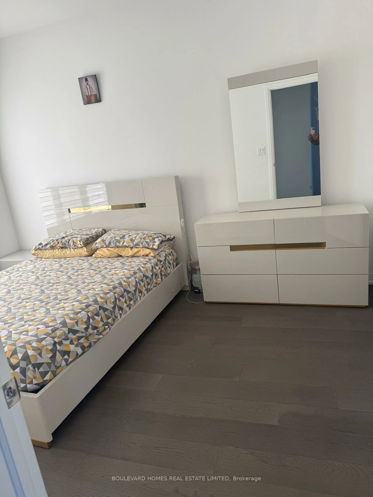 38, Yans, Buttonville, Markham