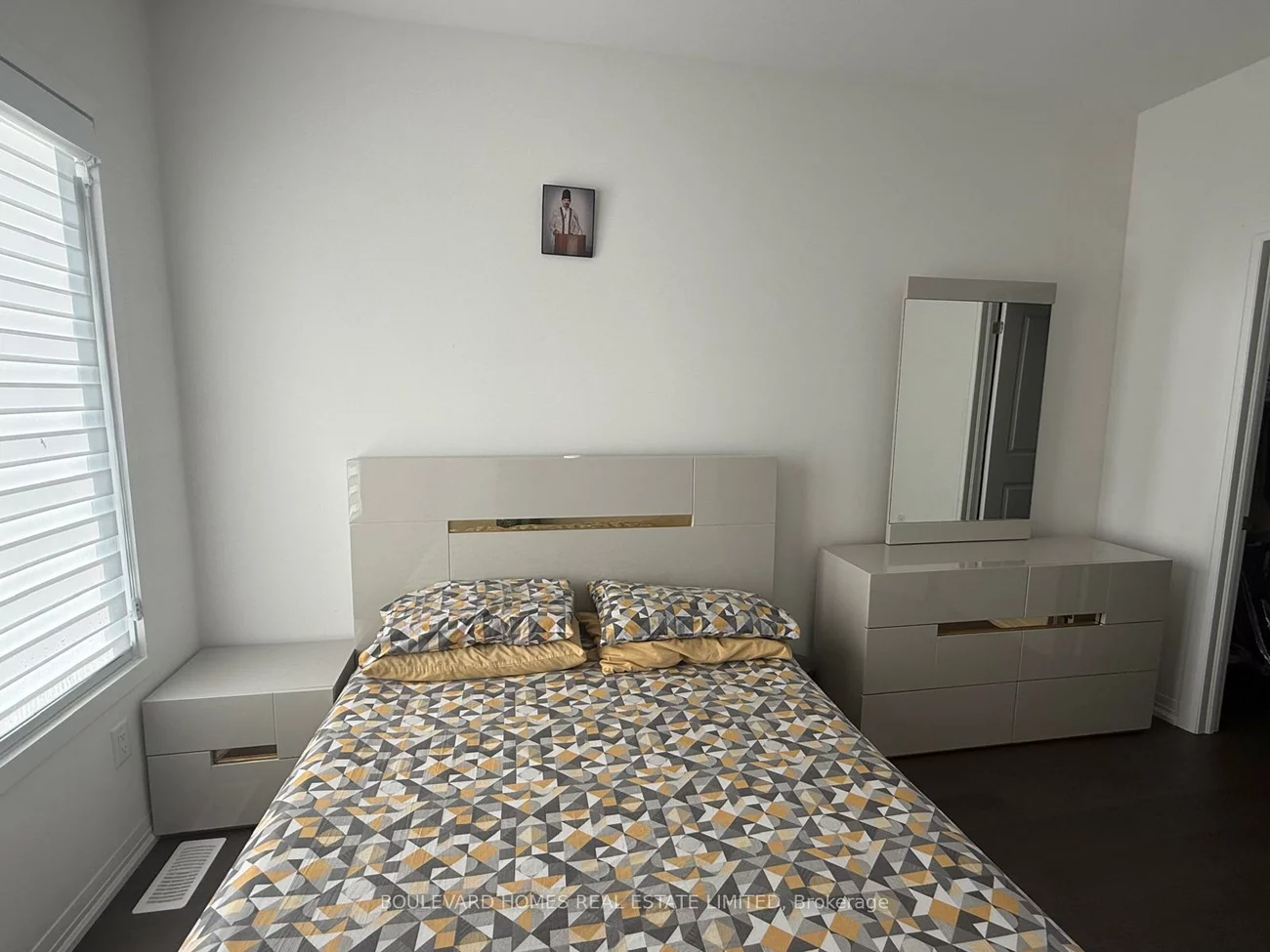 38, Yans, Buttonville, Markham