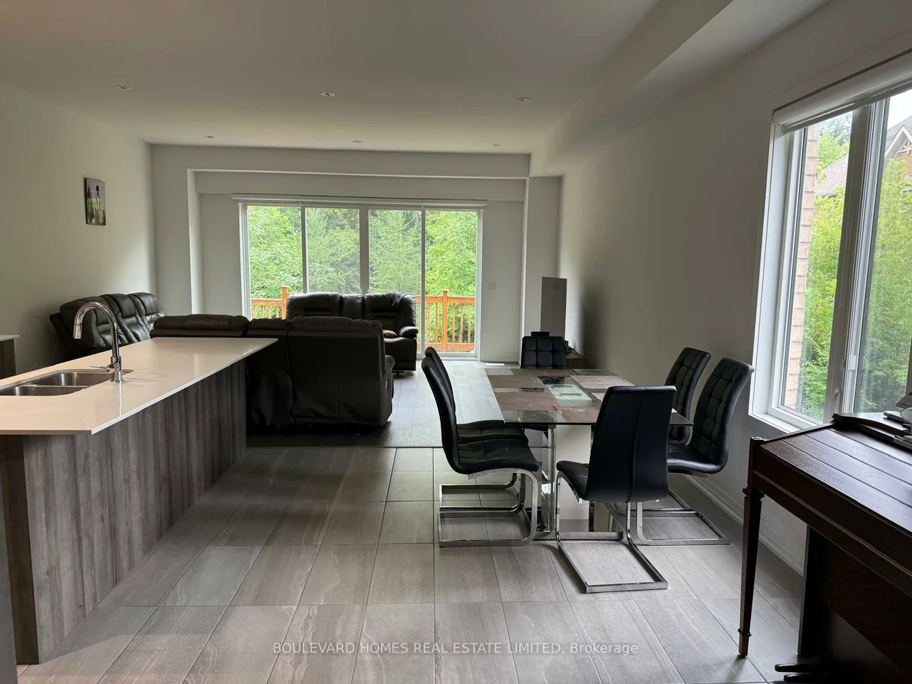 38, Yans, Buttonville, Markham