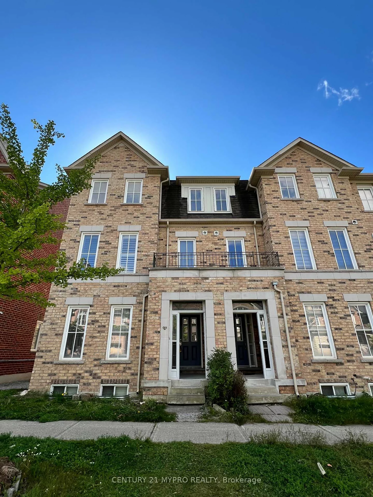 13, Walter Scott, Victoria Square, Markham