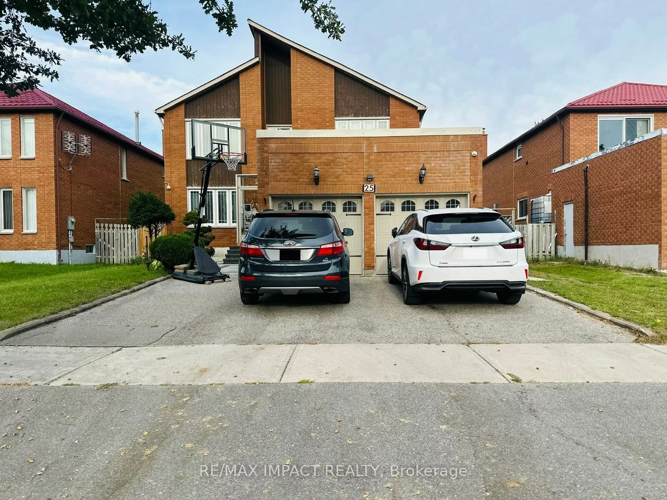 25, Caldbeck, Milliken Mills East, Markham