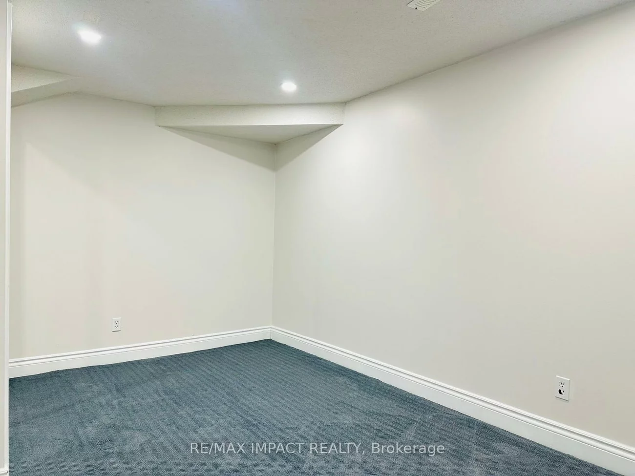25, Caldbeck, Milliken Mills East, Markham