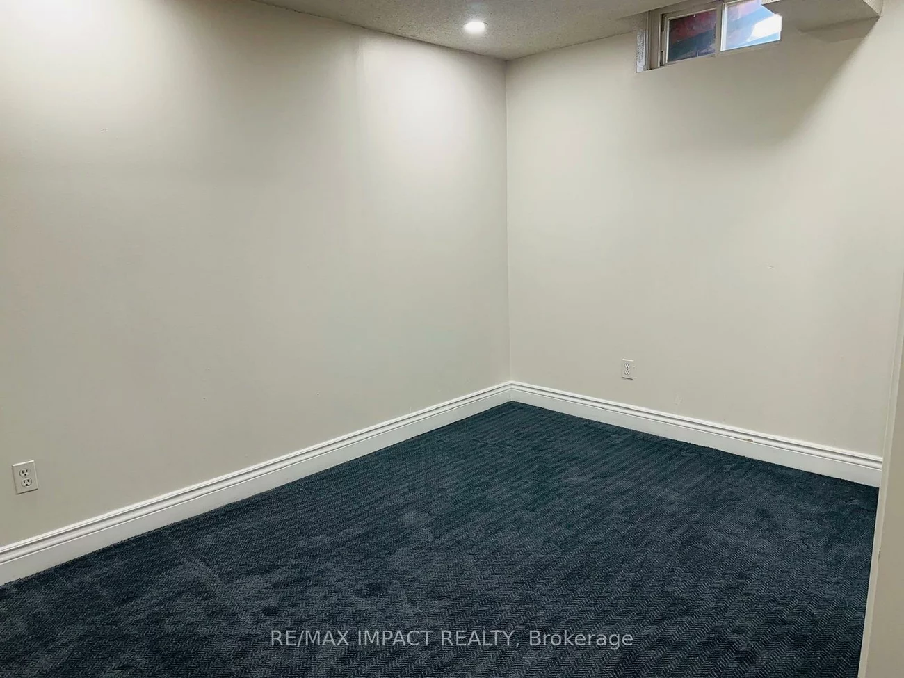 25, Caldbeck, Milliken Mills East, Markham
