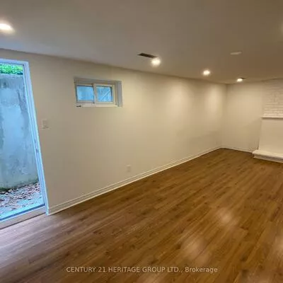 24, Charnwood, Aileen-Willowbrook, Markham