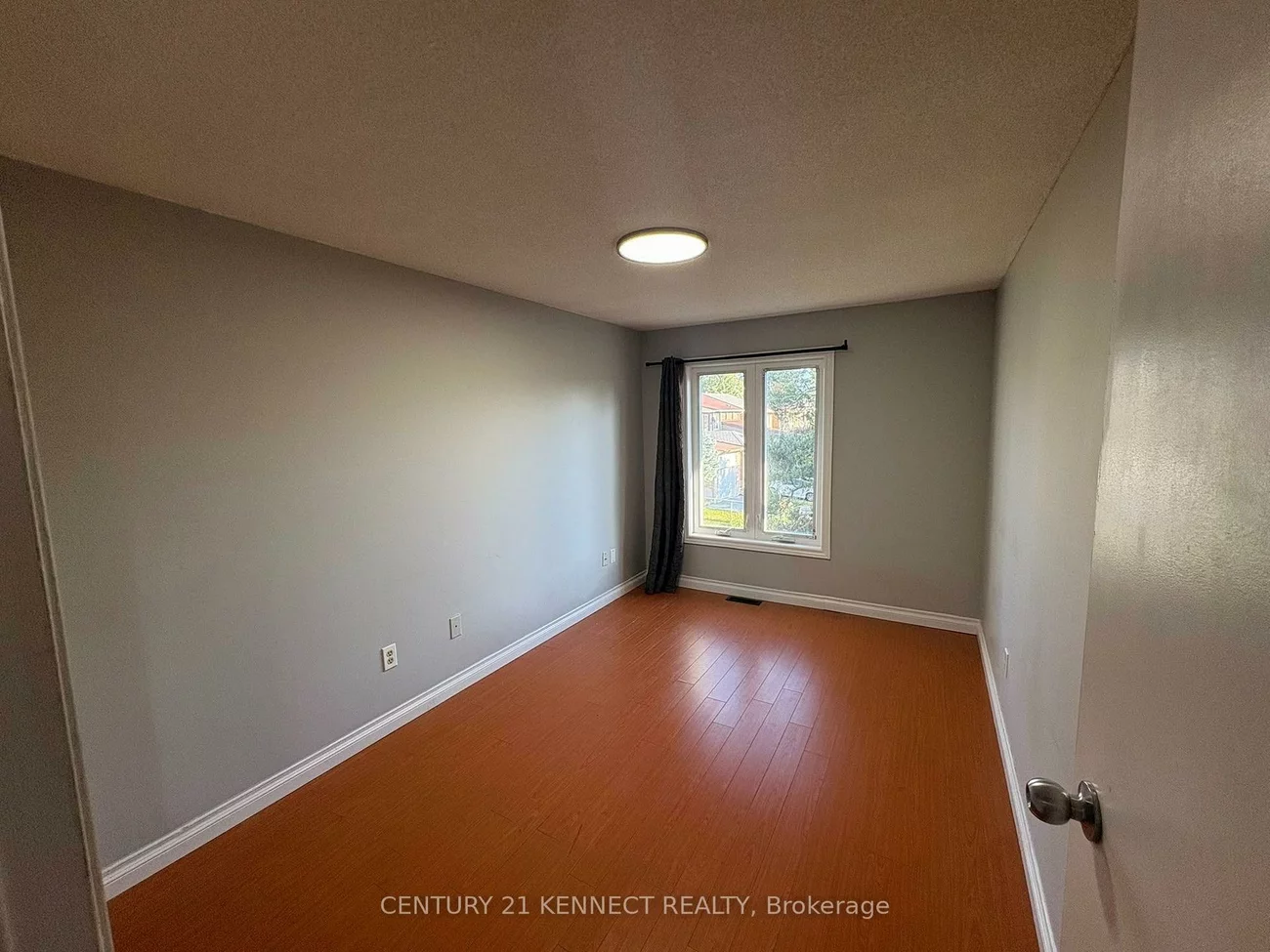 68, Larksmere, Milliken Mills West, Markham