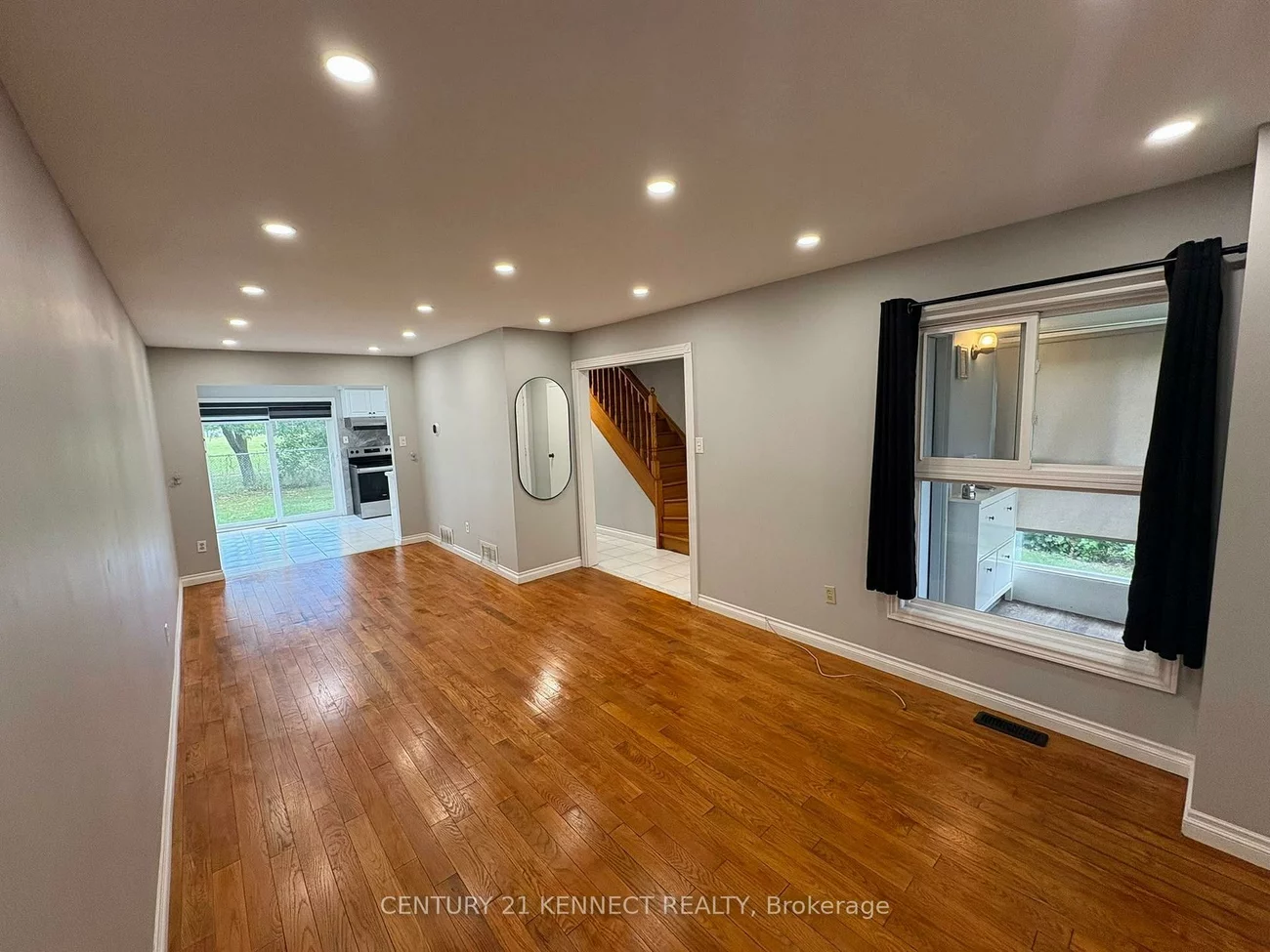 68, Larksmere, Milliken Mills West, Markham
