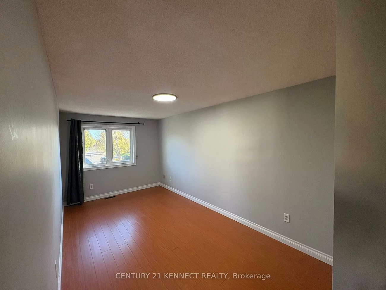 68, Larksmere, Milliken Mills West, Markham
