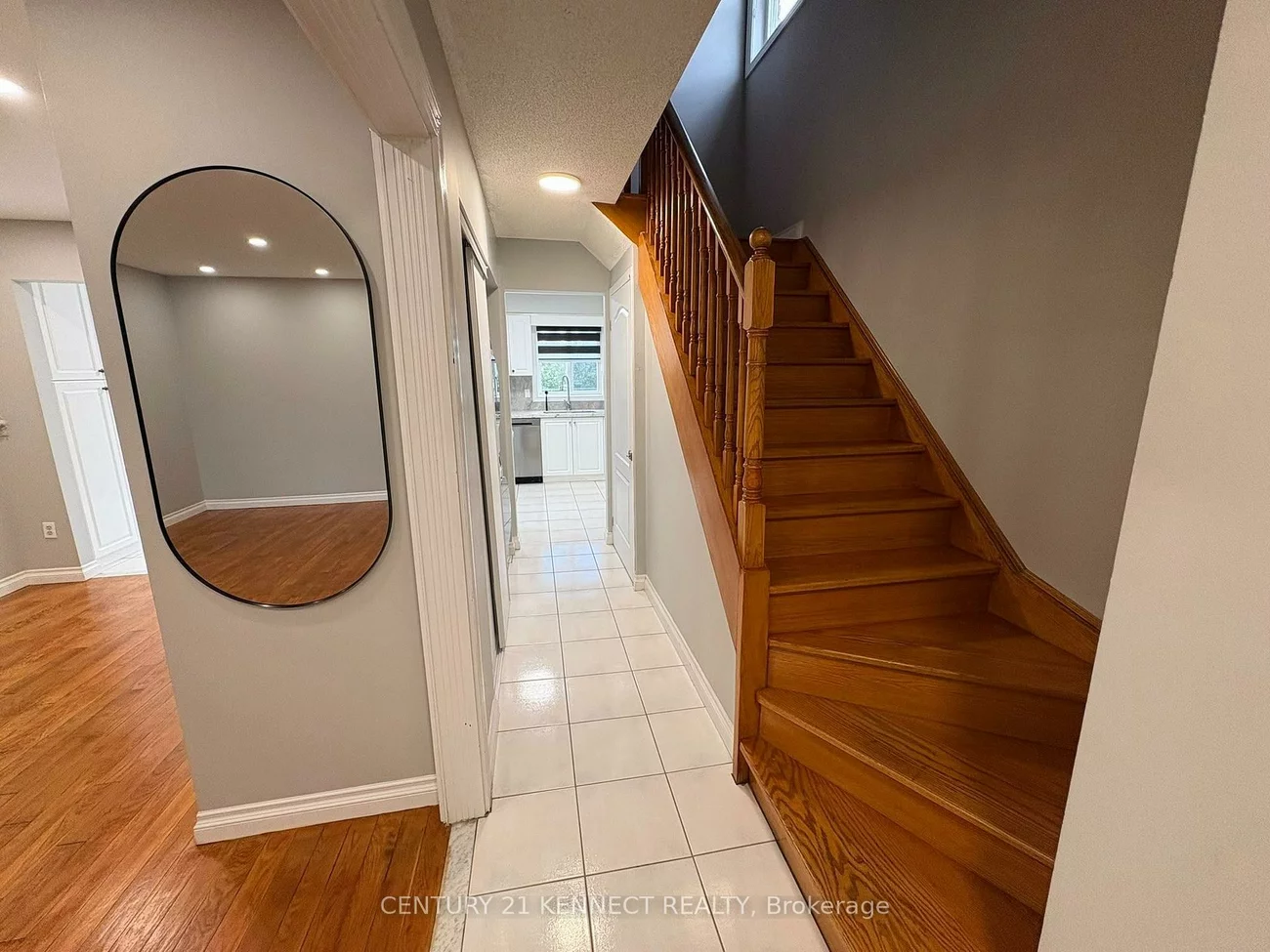 68, Larksmere, Milliken Mills West, Markham
