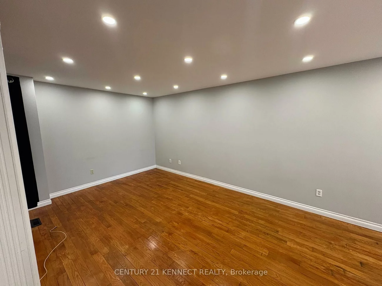 68, Larksmere, Milliken Mills West, Markham