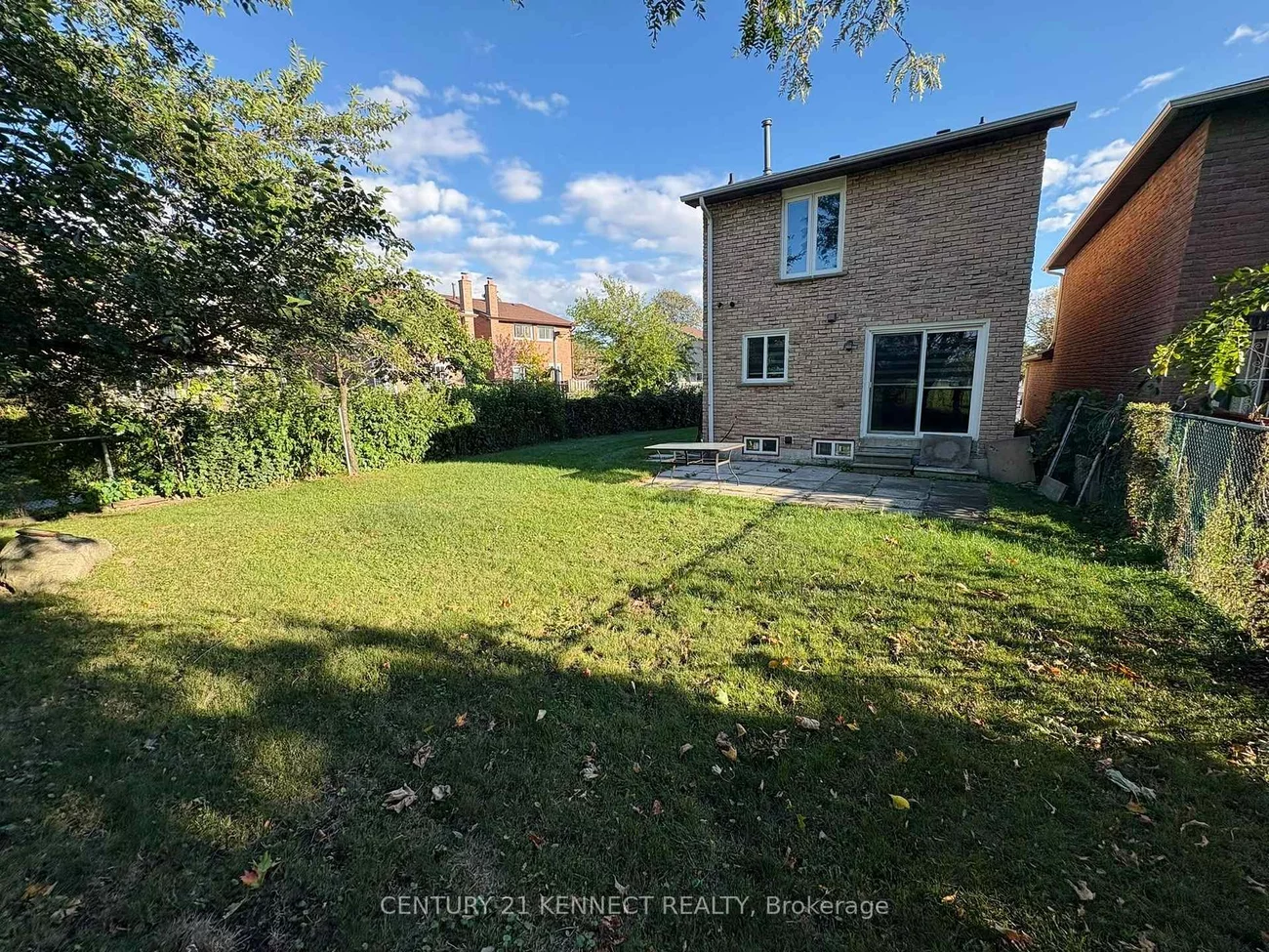 68, Larksmere, Milliken Mills West, Markham