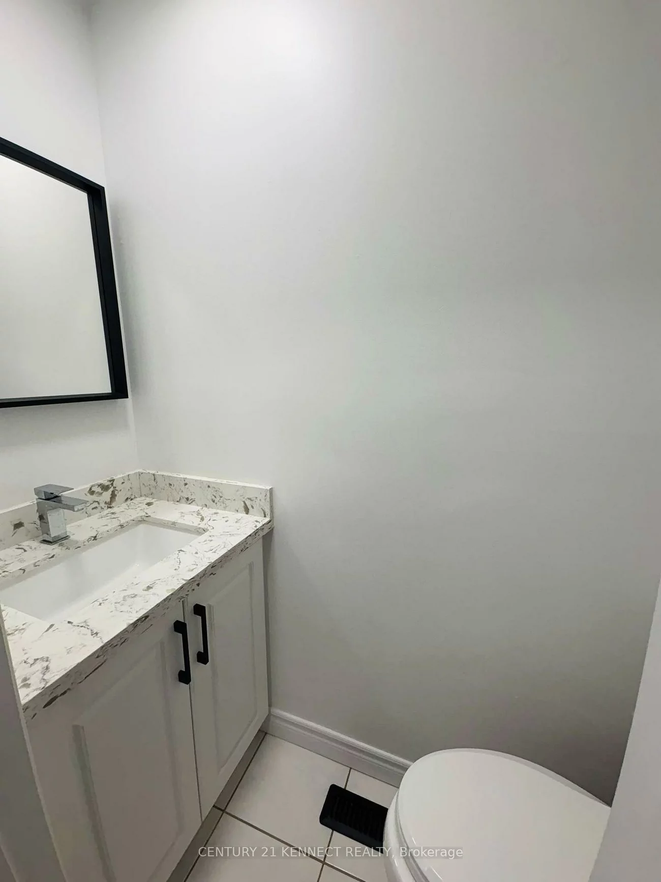 68, Larksmere, Milliken Mills West, Markham