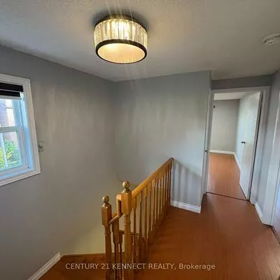 68, Larksmere, Milliken Mills West, Markham